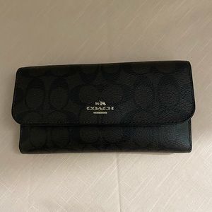 Authentic Coach trifold wallet